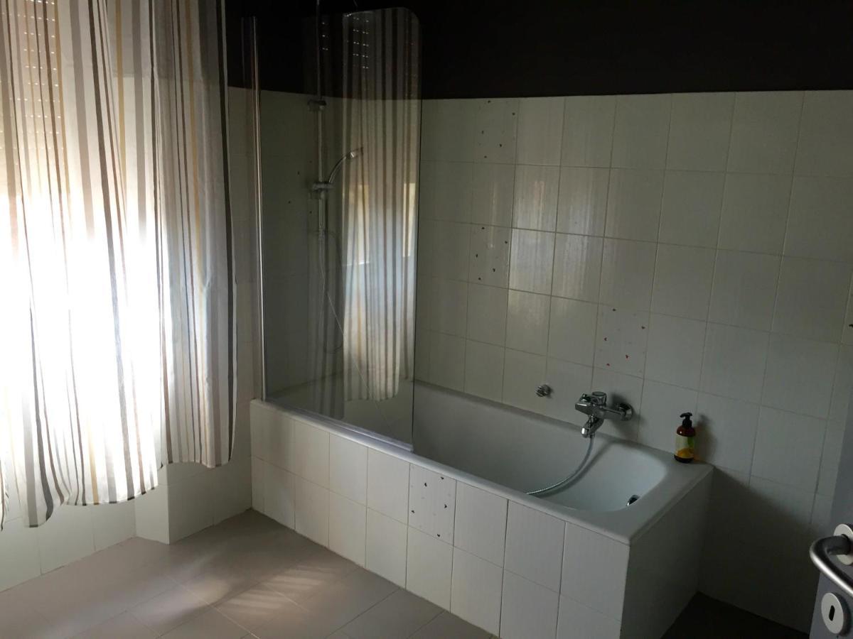 Aweshomeitaly - Bay Windows Apartment Специя Екстериор снимка